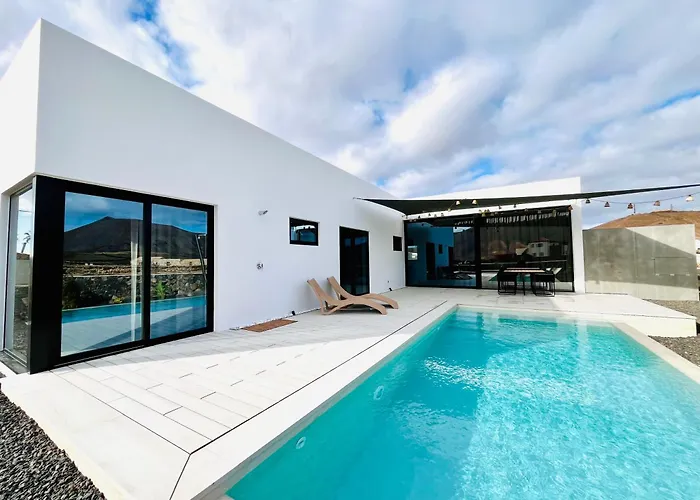 Villa La Guancha La Oliva